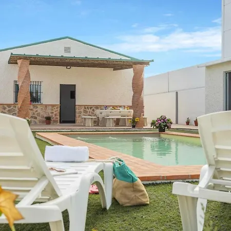 Holiday home Maria Lantejuela *
