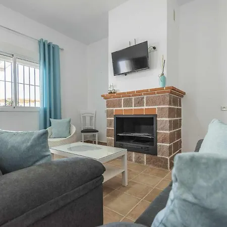 Holiday home Maria Lantejuela *