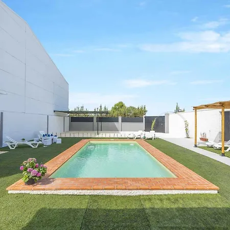 Holiday home Maria Lantejuela *